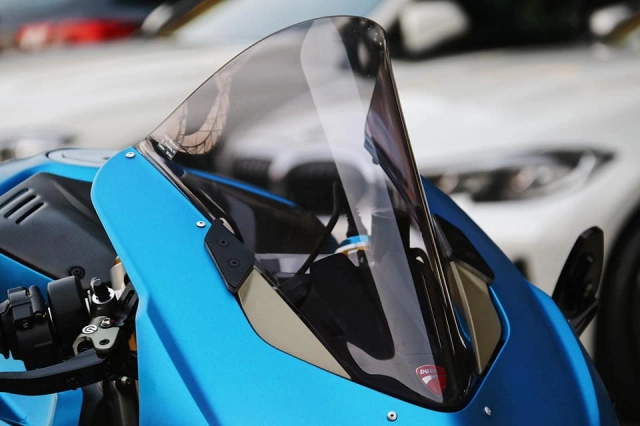 Ducati panigale v4 s độ tuyệt sắc trong gam màu mới - 4