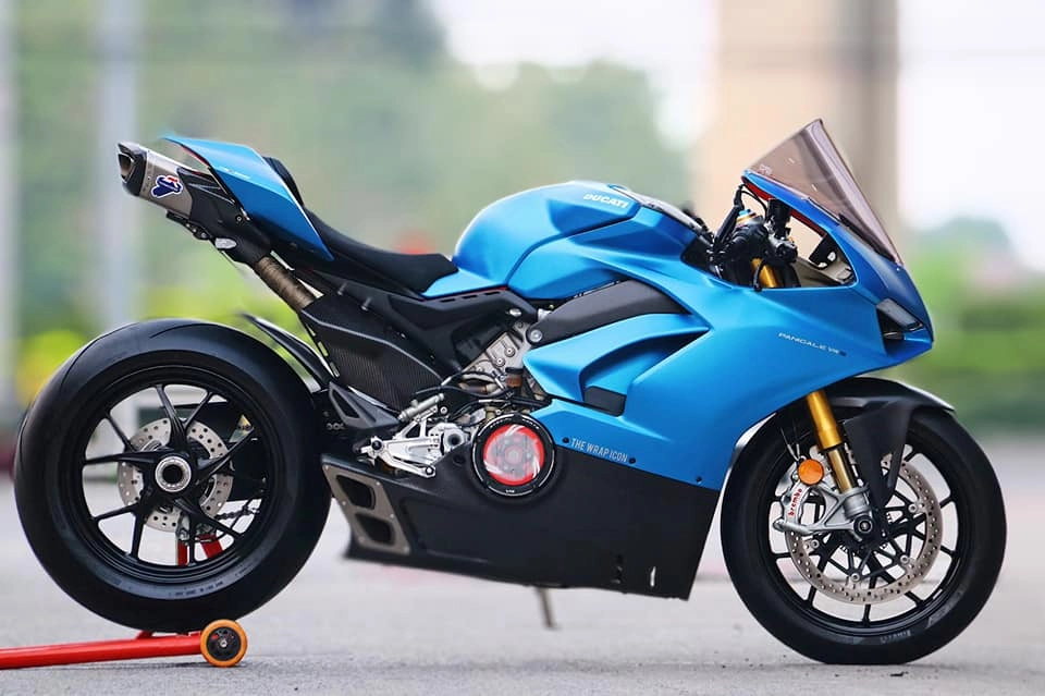 Ducati panigale v4 s độ tuyệt sắc trong gam màu mới - 11