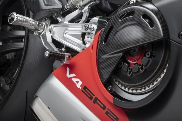 Ducati panigale v4 sp2 lần đầu tiên lộ diện - 5