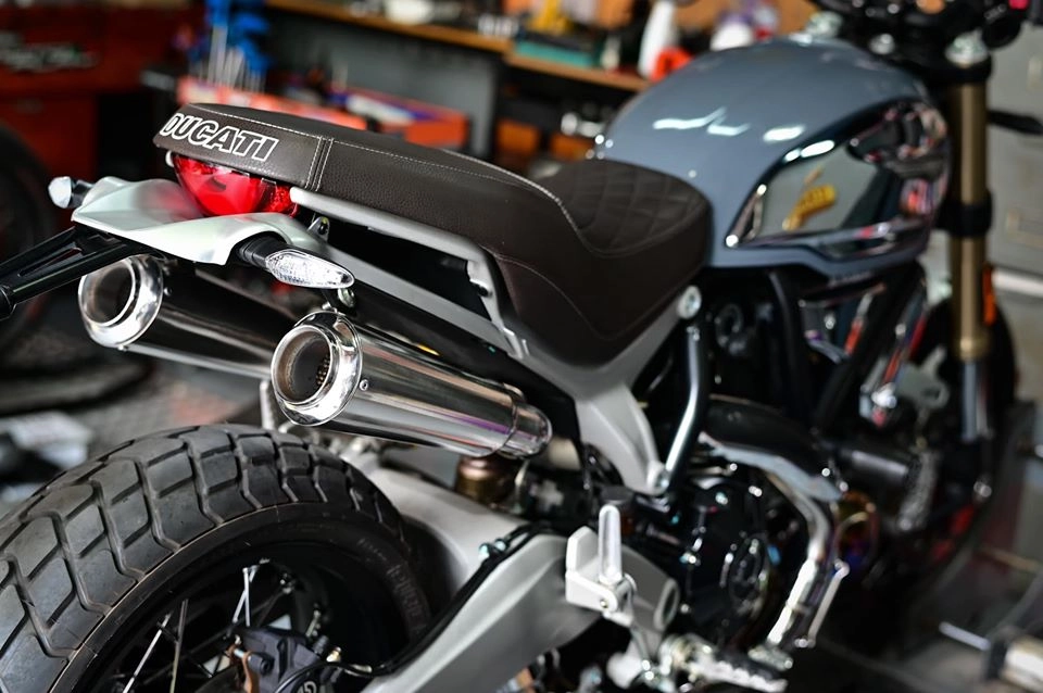 Ducati scrambler 1100 độ cá tính với nhiều chi tiết crom sáng bóng - 7