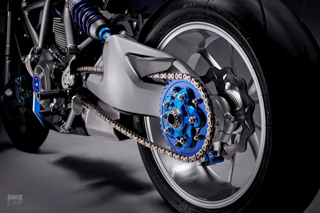 Ducati scrambler độ phong cách street tracker của biker gốc việt - 5