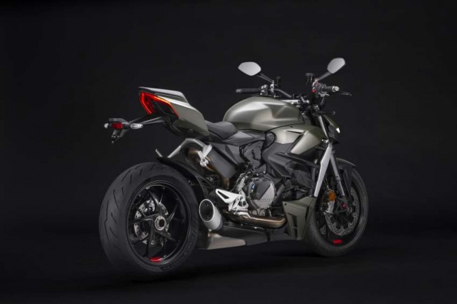 Ducati streetfighter v2 2022 tiết lộ màu sắc độc nhất vô nhị ra mắt vào tháng 72022 - 15