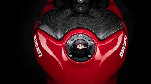 Ducati streetfighter v4 bổ sung sức mạnh với gói racekit - 4
