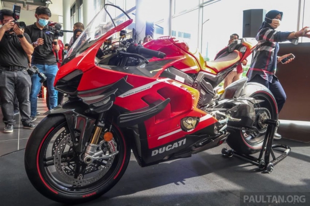 Ducati superleggera v4 duy nhất tại đông nam á với giá từ 5 tỷ đồng - 24