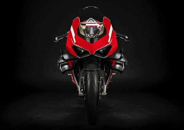 Ducati superleggera v4 lộ diện trước khi được ra mắt chính thức - 3
