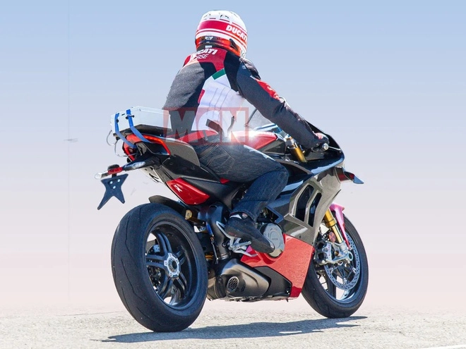 Ducati superleggera v4 sở hữu trọng lượng nhẹ nhất với khung carbon - 4