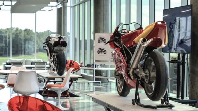 Ducati supermono 2023 tái hiện sau 30 năm ẩn danh - 6