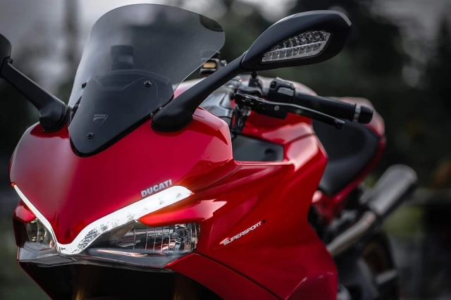 Ducati supersport s trong bản độ hiệu năng cao với dàn chân vạm vỡ - 4