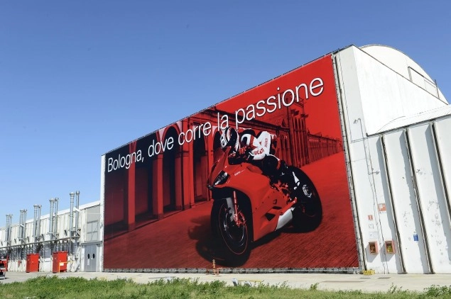 Ducati tuyên bố đóng cửa nhà máy ở ý - 1