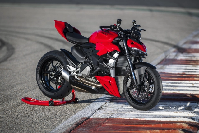 Ducati việt nam chính thức mở bán streertfighter v2 với mức giá cạnh tranh - 1