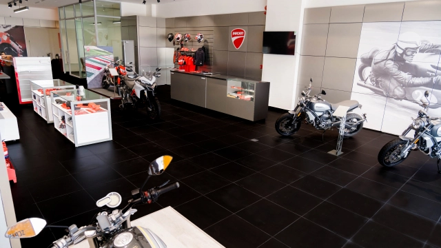 Ducati việt nam khai trương showroom mới tại hà nội - 6