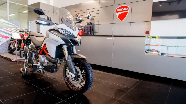Ducati việt nam khai trương showroom mới tại hà nội - 12