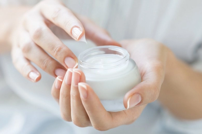 Dùng bha chống lão hoá nhưng bị bùng mụn viêm và mụn bọc là do thiếu đồ chơi đi kèm - 3