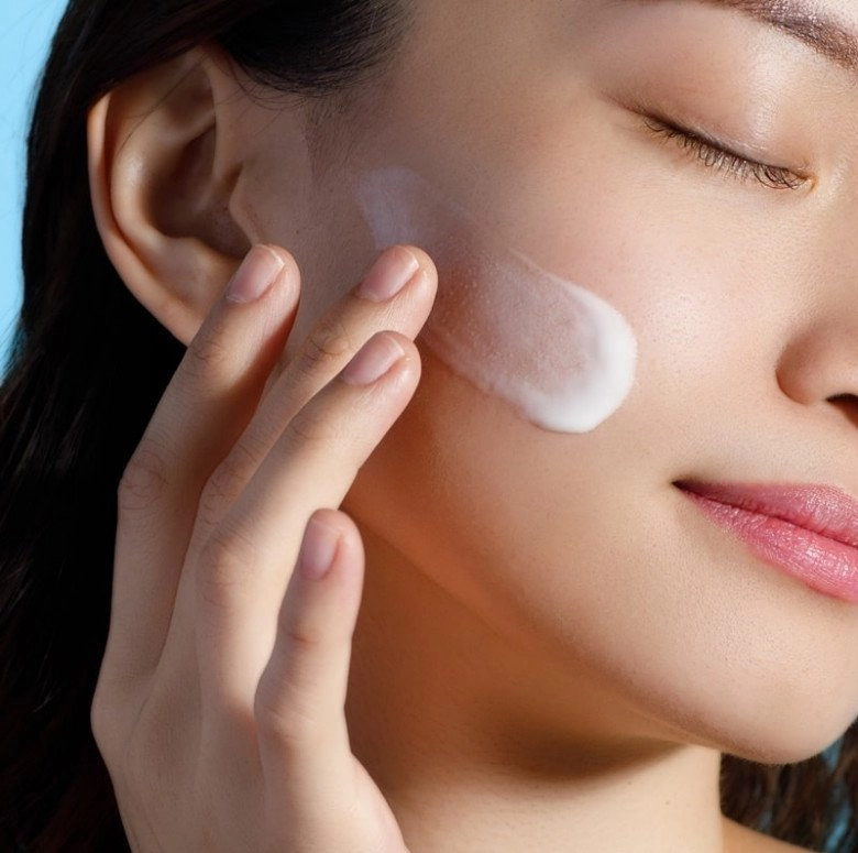 Dùng bha chống lão hoá nhưng bị bùng mụn viêm và mụn bọc là do thiếu đồ chơi đi kèm - 4