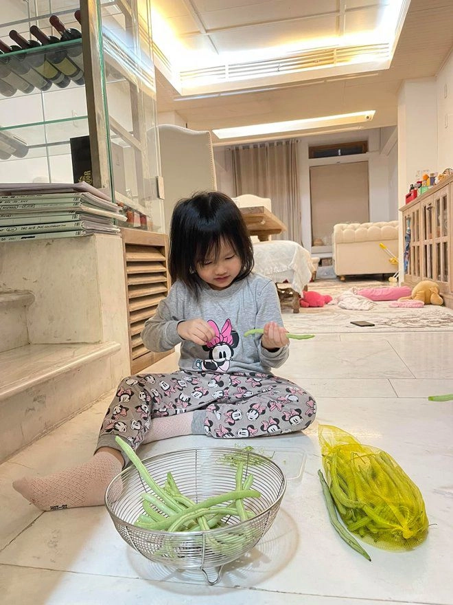 Được chồng đại gia u60 giao hết tài sản nấu ăn chăm con phan như thảo không muốn sinh thêm - 11