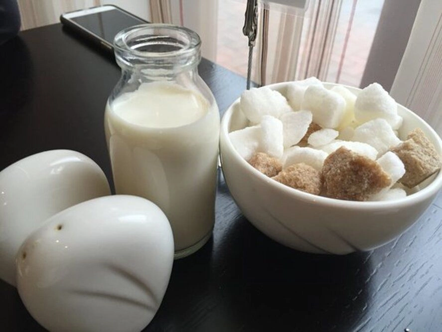 Dưỡng da trắng hồng đơn giản tại nhà với những cách tẩy da chết mặt từ nguyên liệu thiên nhiên - 6