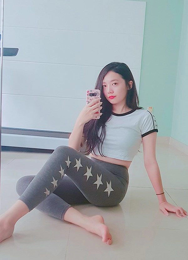 Em gái út của hari won ngày càng xinh đẹp vóc dáng quyến rũ đẫy đà hơn cả chị - 17