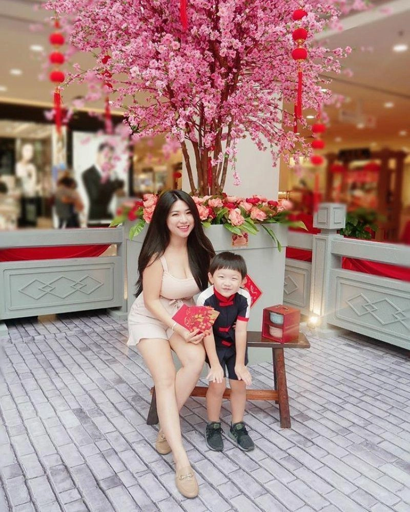 Em trai đi lạc chị gái hotgirl đăng 1 tấm ảnh khiến các chàng trai xếp hàng xin tìm hộ - 3