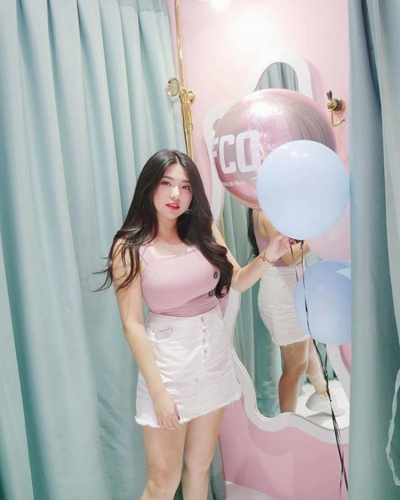 Em trai đi lạc chị gái hotgirl đăng 1 tấm ảnh khiến các chàng trai xếp hàng xin tìm hộ - 4