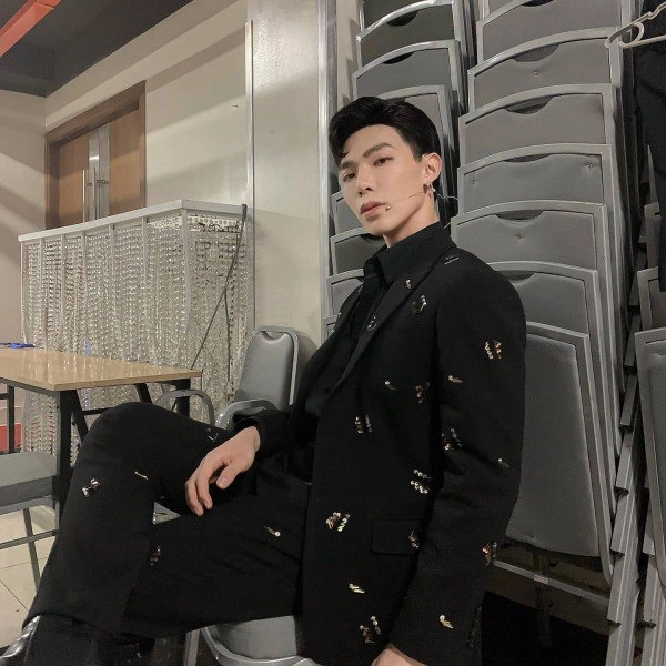 Em trai mưa của hoà minzy thành nam thần nhờ chỉnh nhẹ gương mặt - 10