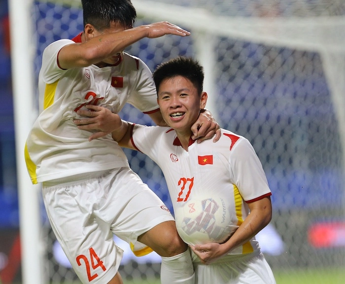 Em út u23 việt nam đạt hcv sea games 20 tuổi đã vợ đẹp con ngoan chuyện yêu cưới có con cũng rất thú vị - 5