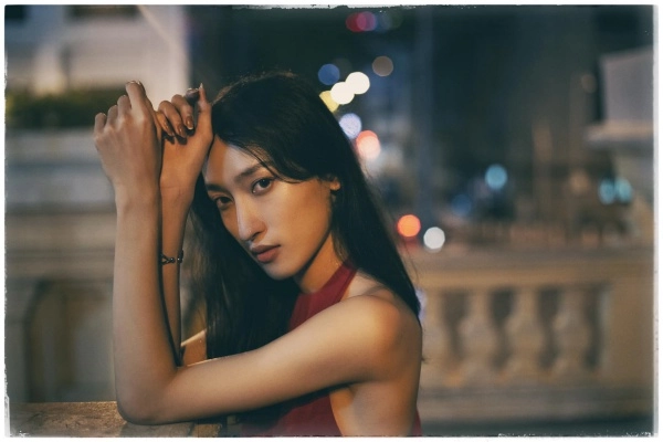 Fan nam hoàng thùy 9 năm trước giờ thi chuyển giới đứng cạnh á hậu quyến rũ không thua - 6