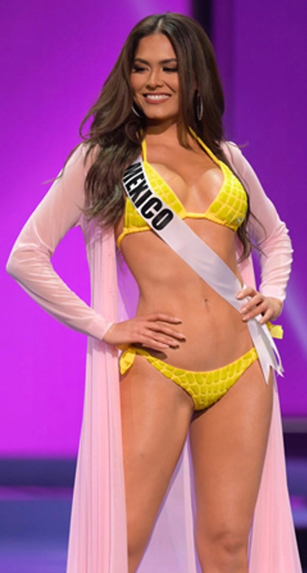 Fans sốc trước nhan sắc chưa phẫu thuật thẩm mỹ của tân miss universe 2020 - 4