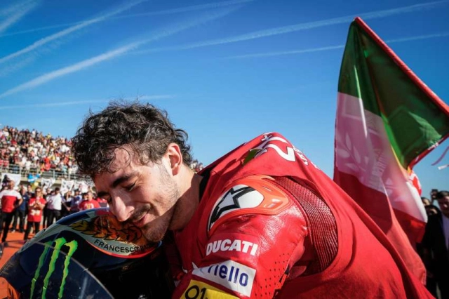 Francesco bagnaia chính thức trở thành nhà vô địch motogp thế giới 2022 - 6