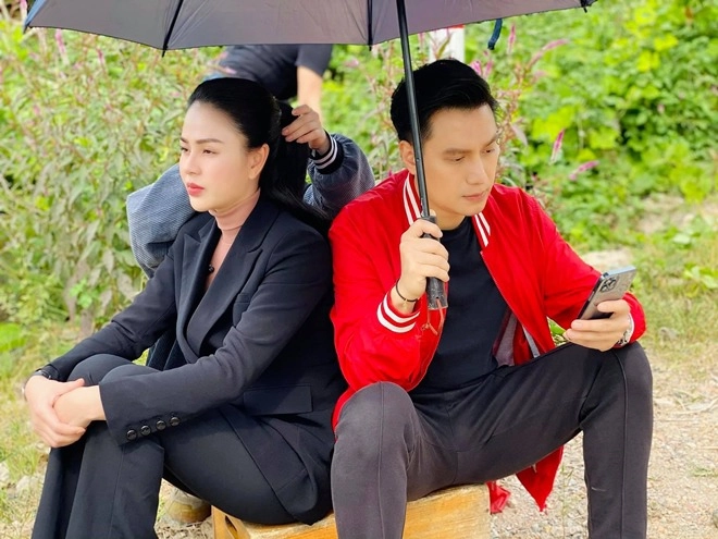 Gái quêđược mẹ dv việt anh yêu thích đời thực làm mẹ đơn thân sành điệu quyến rũ - 2