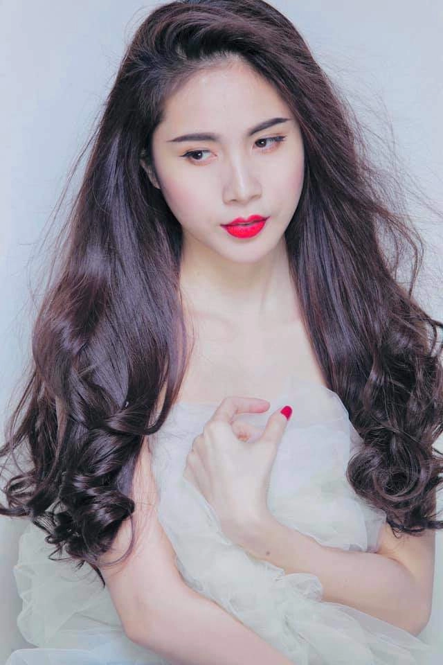 Gắn liền với thông tin dao kéo khắp mặt thuỷ tiên vẫn giữ im lặng bình thản - 14