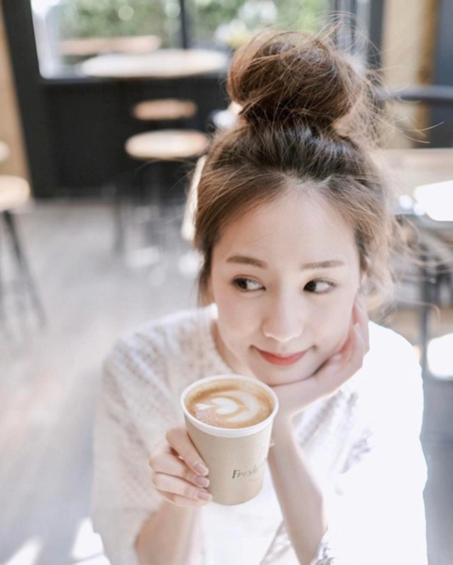 Gợi ý kiểu tóc phù hợp với từng phong cách khác nhau cho nàng hẹn hò ngày 2010 - 12