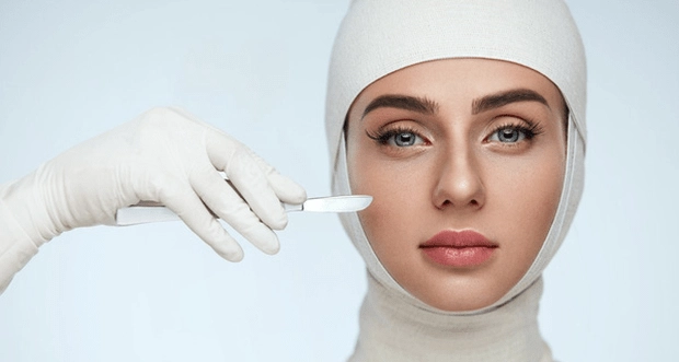 Gương mặt cứng đơ vì phẫu thuật thẩm mỹ không còn hồ quỳnh hương giờ xinh đẹp bội phần - 14