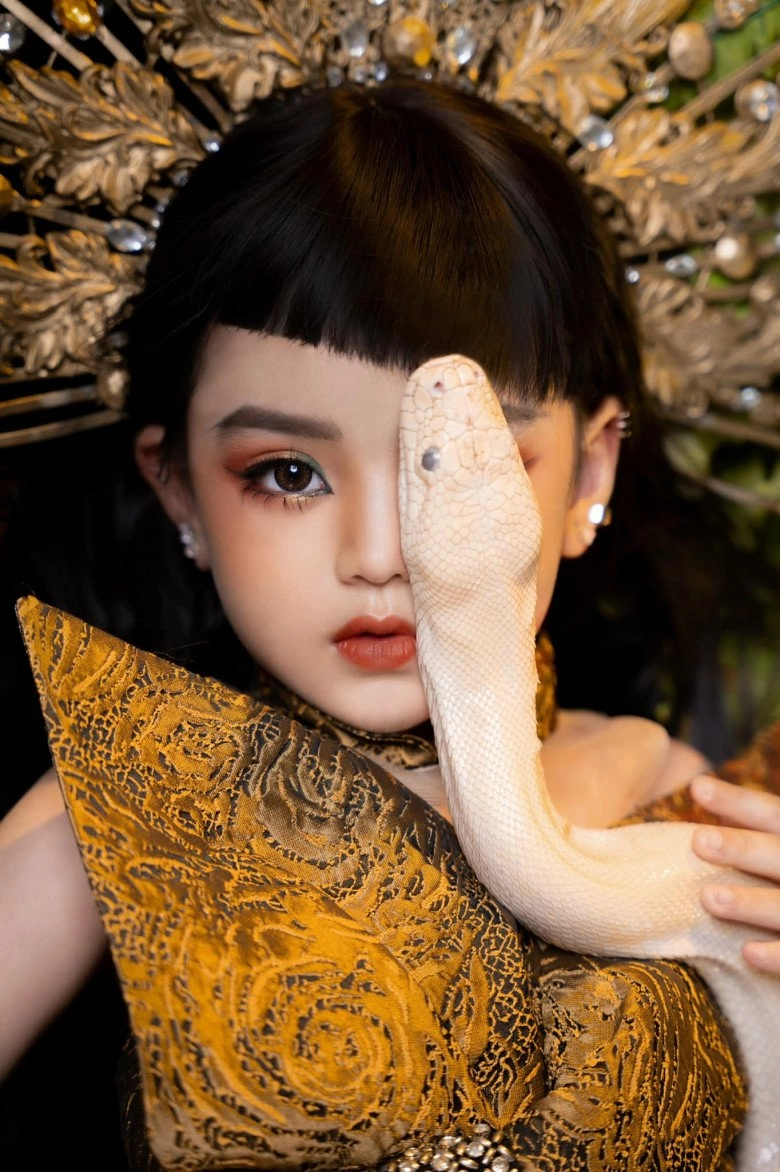 Hai bà cháu người tày khiến ai cũng xuýt xoa cháu xinh như búp bê bà u50 trẻ đẹp đời tư quá nổi bật - 8