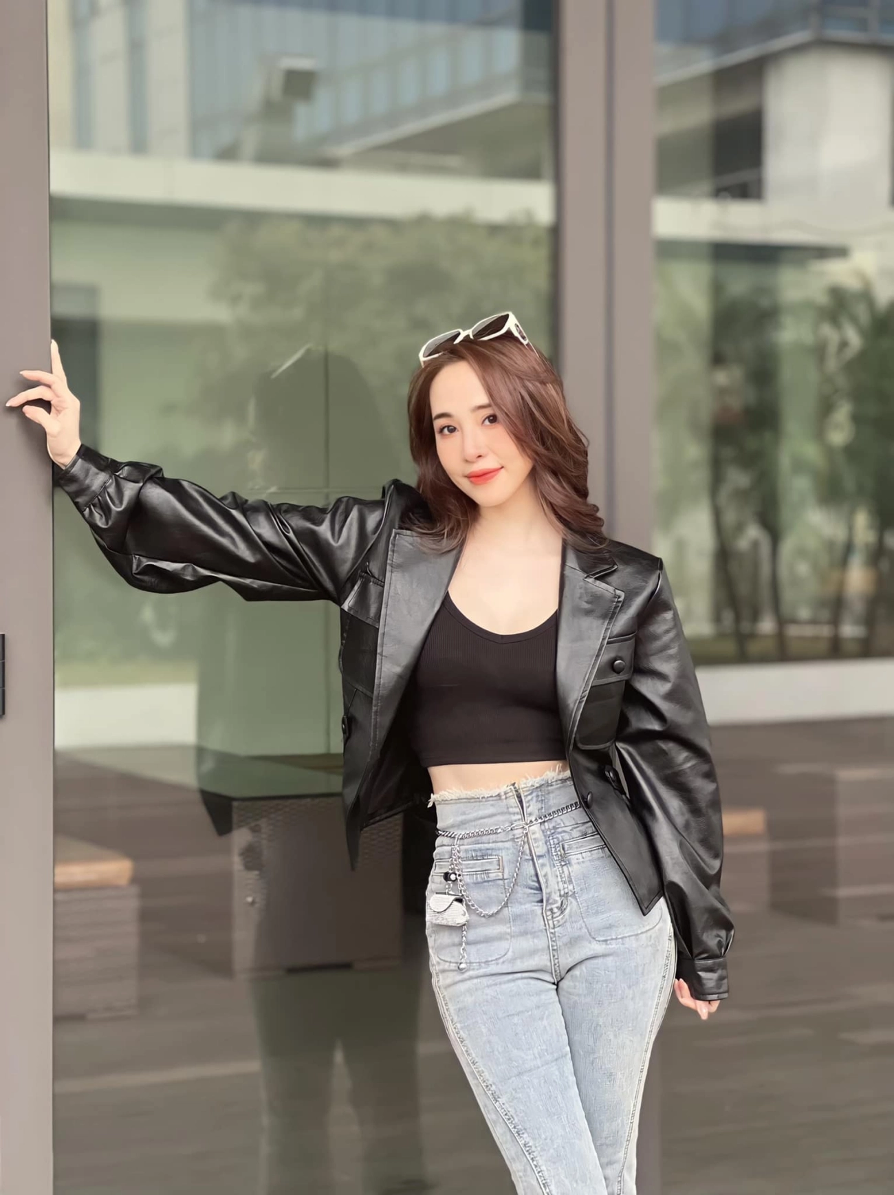 Hàn quốc có park min young là nữ hoàng thời trang công sở màn ảnh nhỏ việt nam giờ cũng có - 2