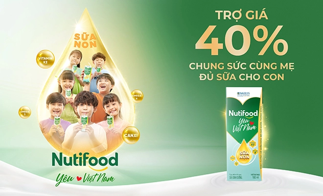 Hạnh phúc của mẹ việt khi mua được sữa trợ giá cho con trong mùa dịch - 2