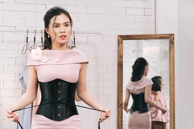 Hành trình 5 năm mang corset chuẩn quốc tế về việt nam - 1