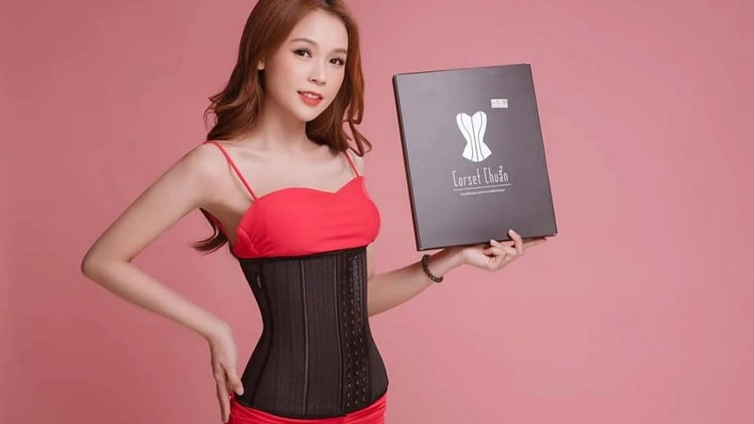 Hành trình 5 năm mang corset chuẩn quốc tế về việt nam - 2