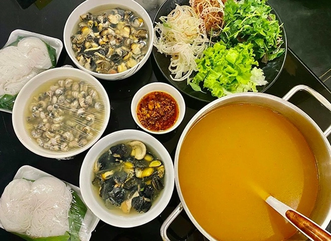 Hari won sợ bún ốc nhưng bất ngờ khen ngon bát bún hâm lại - 11