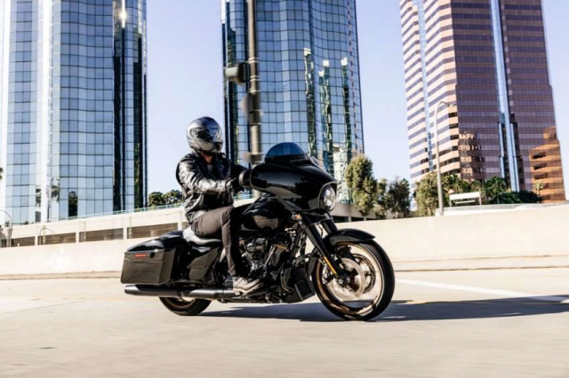 Harley-davidson road glide st street glide st 2022 tiếp tục ra mắt malaysia với giá gần 1 tỷ đồng - 3