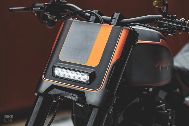 Harley-davidson sportster nightster 1200 độ khéo léo đến từ xứ sở đài loan - 4