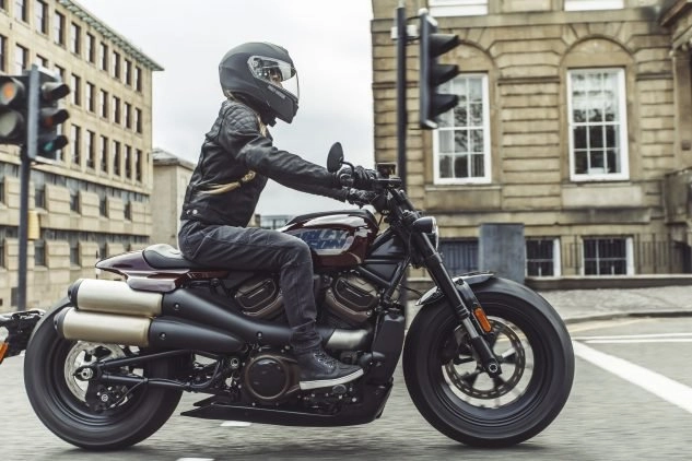 Harley-davidson sportster s 2021 trình làng với vóc dáng siêu ngầu - 2