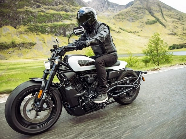 Harley-davidson sportster s 2021 trình làng với vóc dáng siêu ngầu - 5