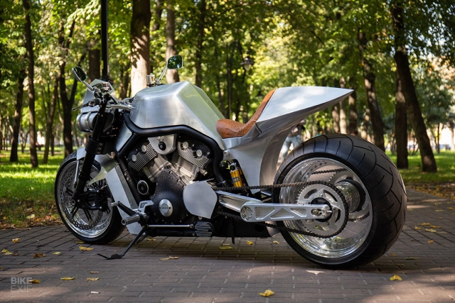 Harley-davidson v-rod độ supercharged ấn tượng - 5