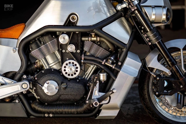 Harley-davidson v-rod độ supercharged ấn tượng - 8