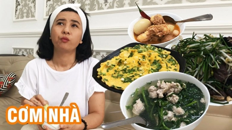 Hậu chia tay tình trẻ kém 18 tuổi cát phượng ăn cho mập thây bỗng bị bình luận ăn toàn món phương tây - 7