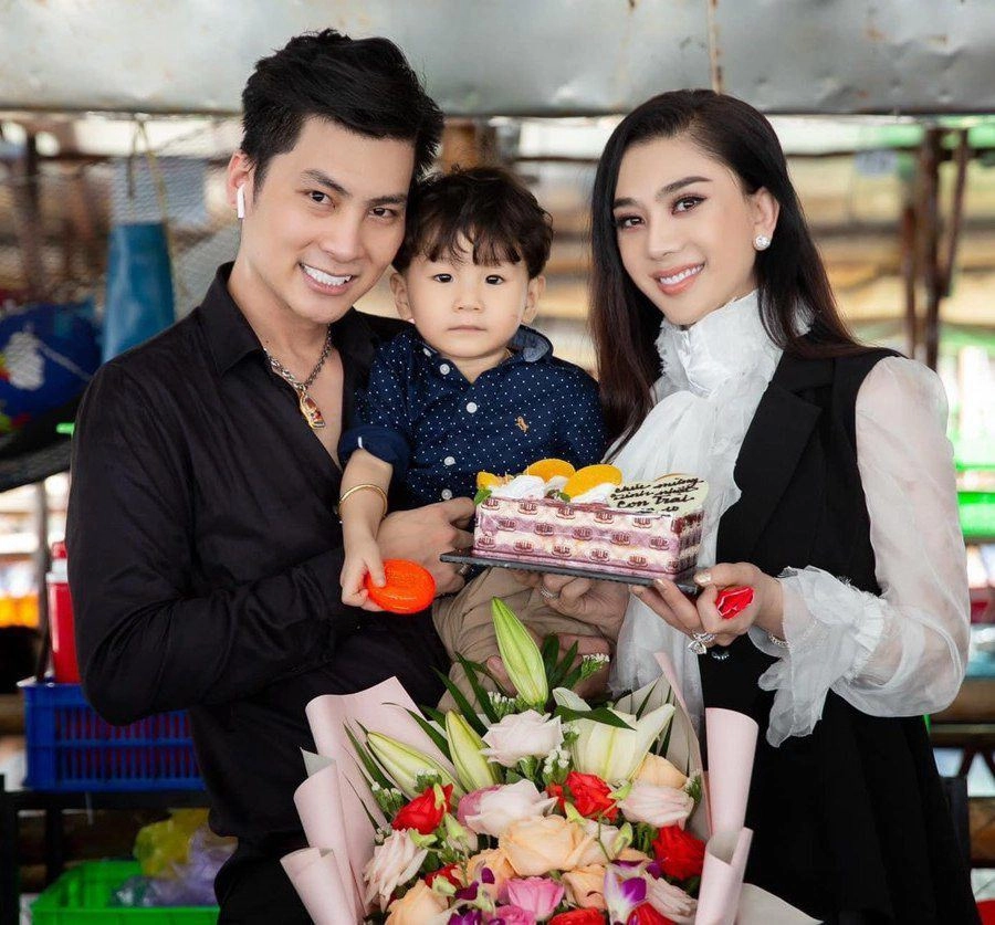 Hậu ly hôn lâm khánh chi không ngại đăng ảnh gia đình 3 người còn chia sẻ thật buồn - 7