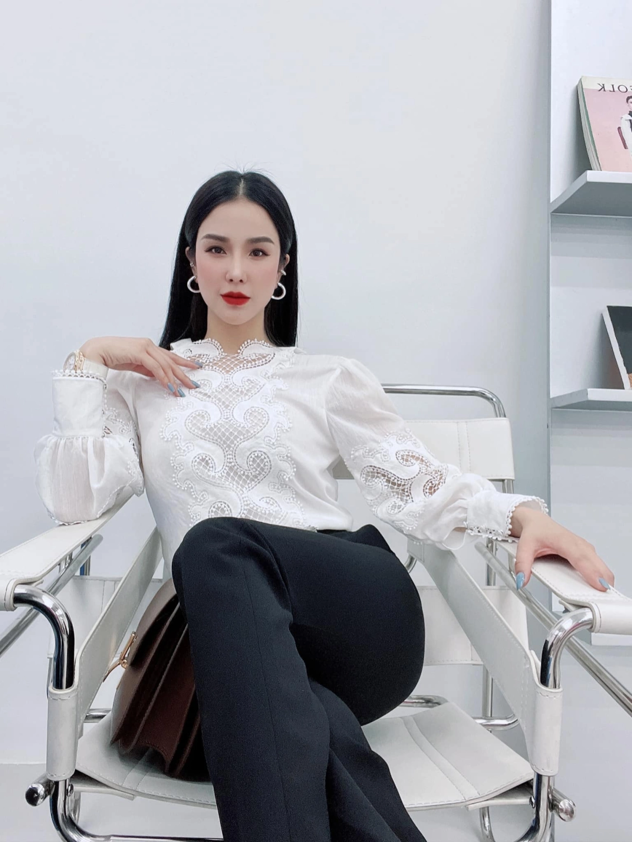 Hậu ly thân diệp lâm anh thăng hạng nhan sắc diện áo tắm tí hin bất chấp cam thường - 16