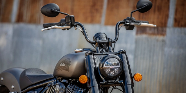 Hé lộ phiên bản indian chief bobber dark horse 2022 sắp ra mắt - 3