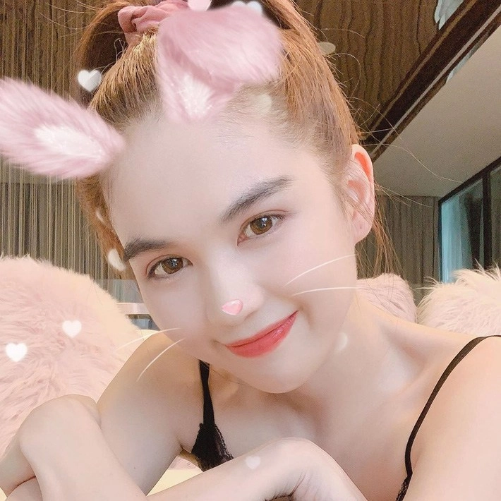 Hè này dạo facebook sao việt để biết nên tậu những màu son nào - 5