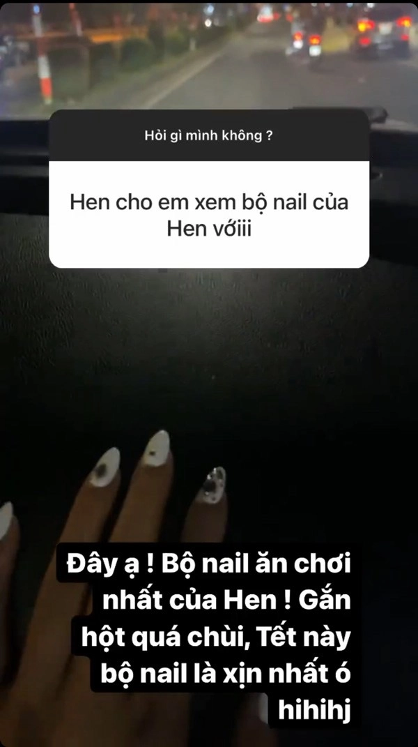 Hhen niê khoe nail tết thế nào mà nàng hậu dám nhận là ăn chơi nhất từ trước đến giờ - 1